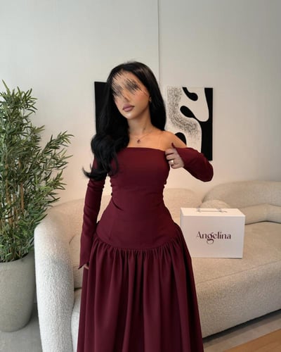 فستان بورغندي ناعم