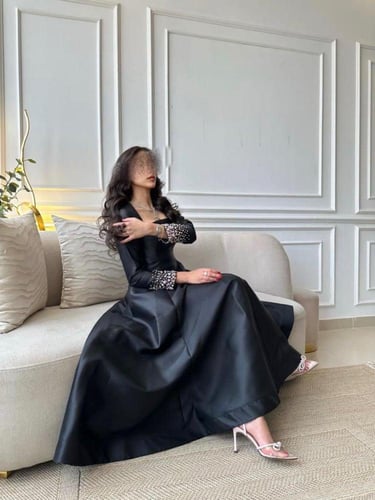 فستان سهرة اسود