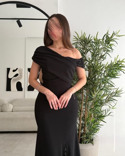 فستان اسود ناعم G101