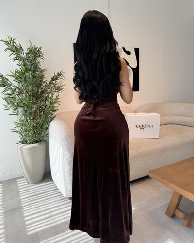 فستان مخمل بني ناعم G148