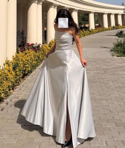 فستان سهرة رصاصي