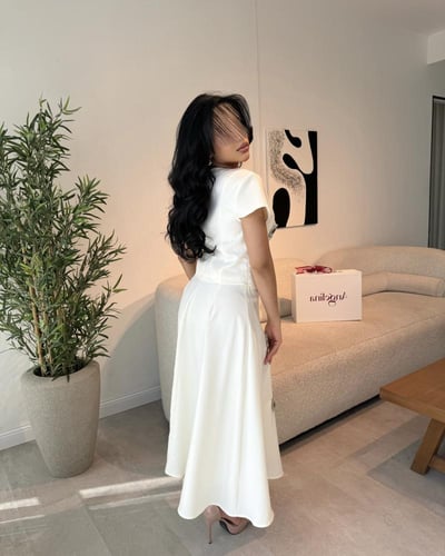 طقم تنوره بلوزه سكري G194