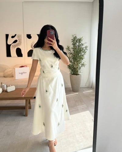 طقم تنوره بلوزه سكري G194