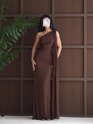 فستان نعومي موكا