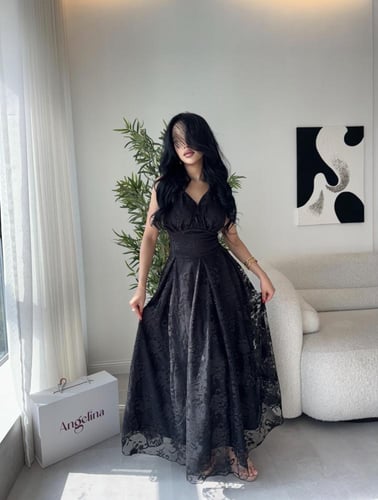 فستان اسود دانتيل ميدي G112