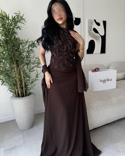 فستان طويل بني سهرة خرز G291