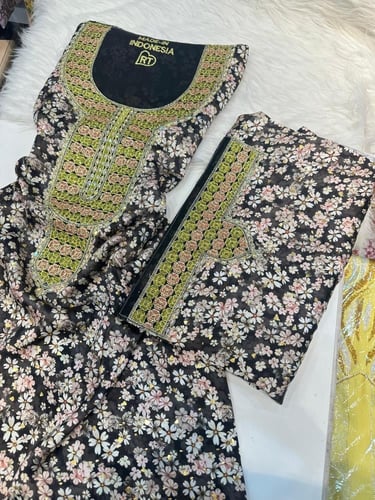 حرير ميساء الايطالي