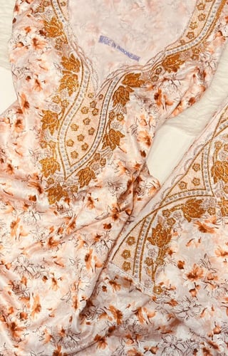 مخوار لمسة الورد