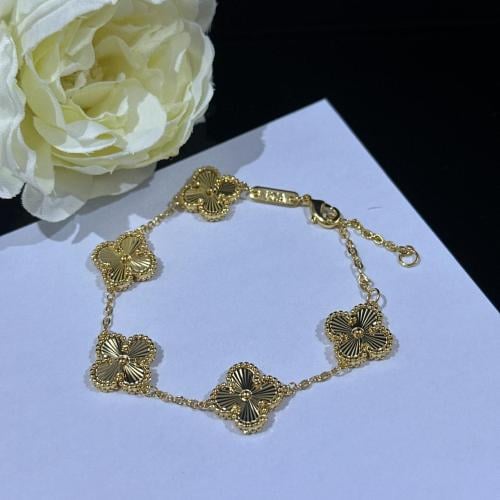 اسوارة فان كليف الذهبي