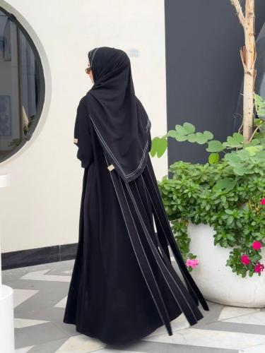 دانه -عباية كريب اسود ملكي