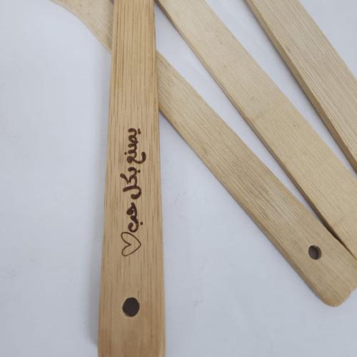 ملعقة خشب /كبيرة