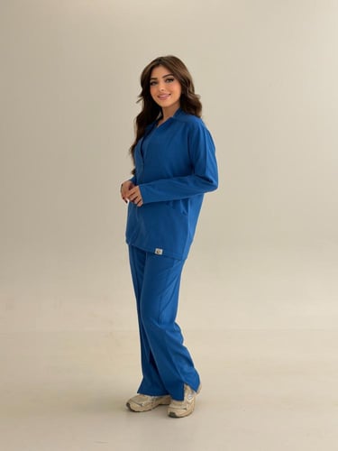 جاكيت طبي نسائي لون Yale Blue سماوي غامق