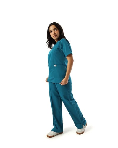 سكراب طبي نسائي لون تركواز غامق