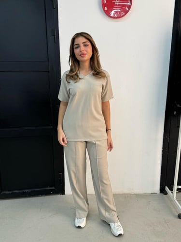 سكراب نسائي بيج فاتح