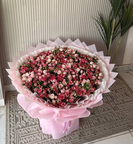 Large mixed bouquet