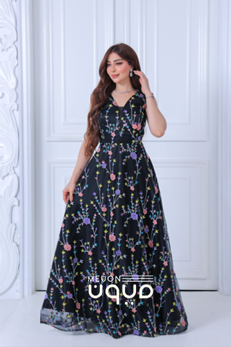 فستان سهرة مميز أسود