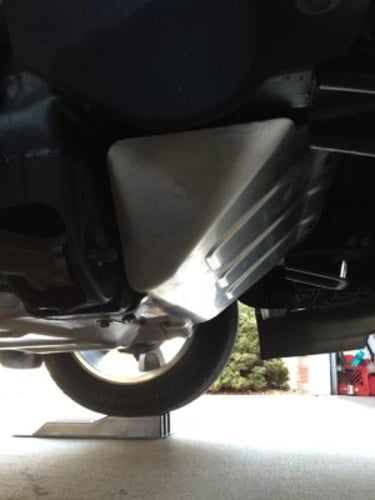 صاجة حماية اسفل المكينة 3 قطع حديد gm اصلي يوكن 20...