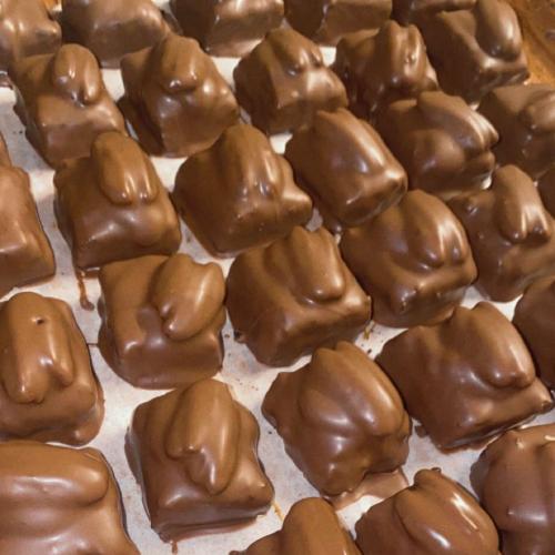 Pecan brownies 10 pieces