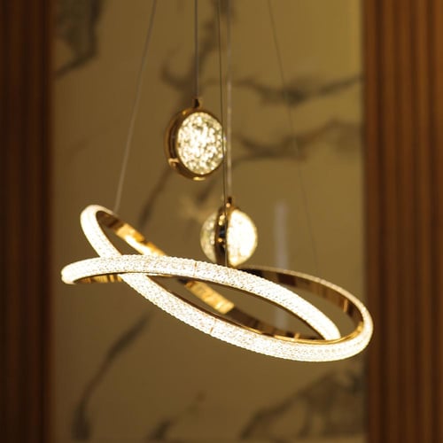 نجفة مودرن LED ذهبية بحلقات متداخلة