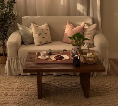 أريكة تصميم مميز