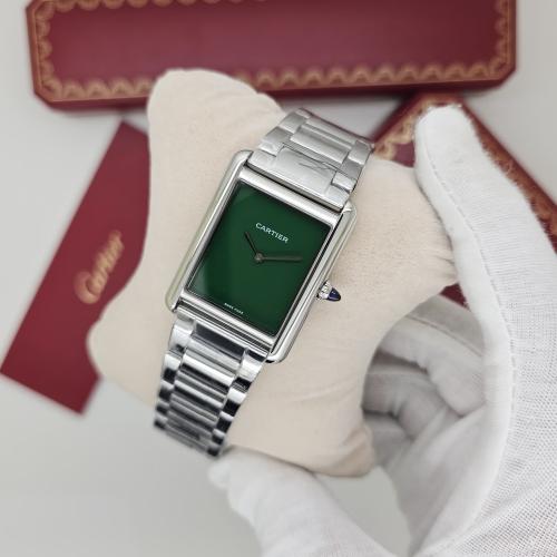 Cartier men's watch, high quality, with accessorie...