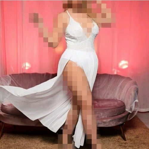 لانجري ابيض طويل بفتحه جانبيه