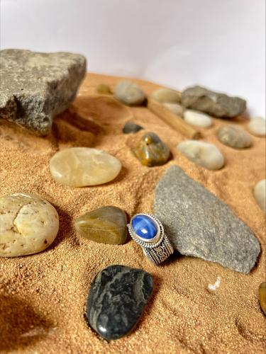 Arabic Silver Collection | Men’s Elegant Ring with Star Sapphire – 980 Silver