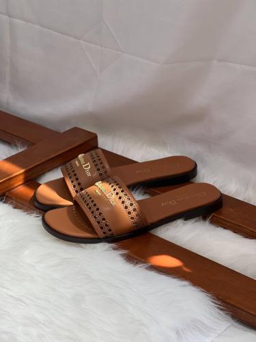 SLIPPERS