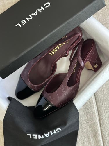 HEELS