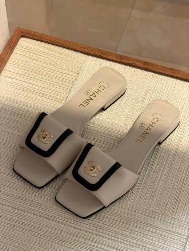 SLIPPERS