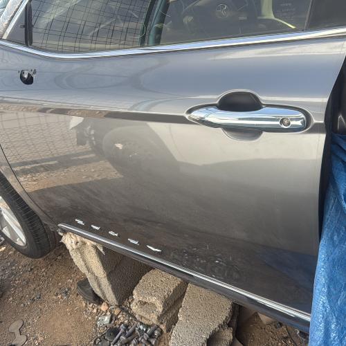 باب سائق بدون مرايه تيتانيوم وكاله كامري تويوتا 20...