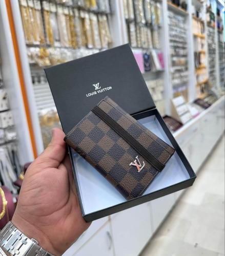 محفظة رجالية لويس فتون