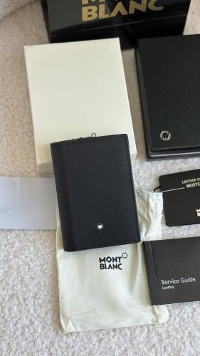 محفظة رجاليه مونت بلاك