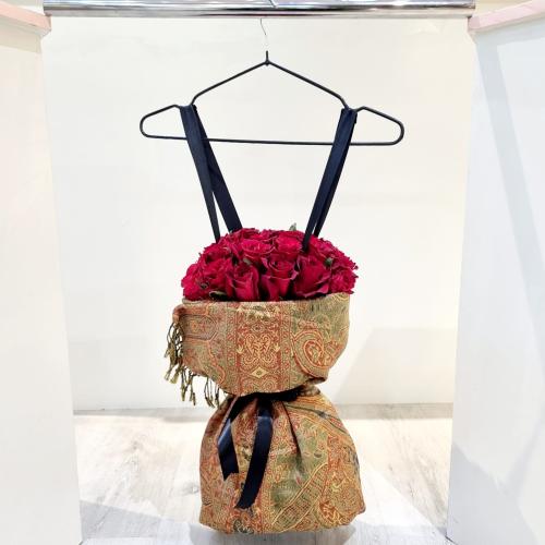 باقة فستان الورد