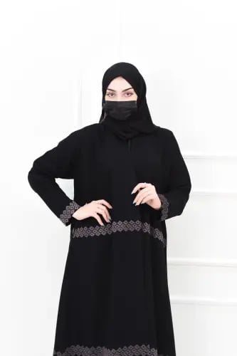 عباية بتطريز بيج