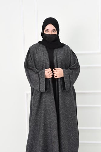 عباية شتوية نص بشت بلون رمادي غامق