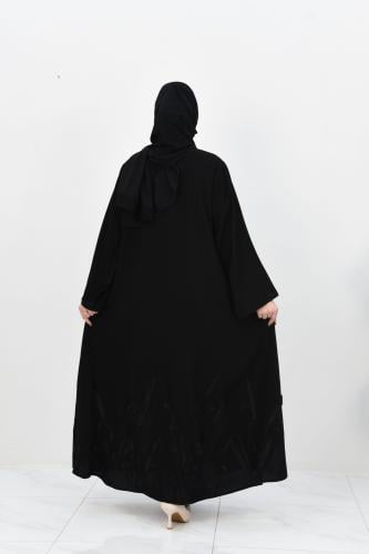 عباية كلوش بتطريز بالخلف