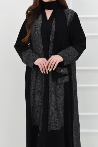 عباية سوداء جاكار بنقوش وبتفاصيل رمادية