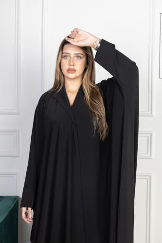 عباية بشت سوداء بياقة واكمام عادية