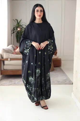 عباية بشت سوداء بلمعة وتطريز زيتي فاخر
