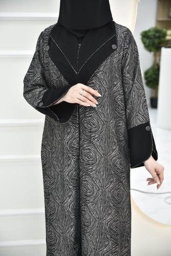 عباية جاكار بأكمام مفتوحة وكول ريفير