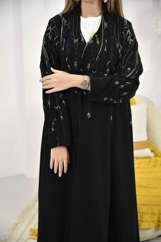 عباية مناسبات ملكي بتطريز ذهبي