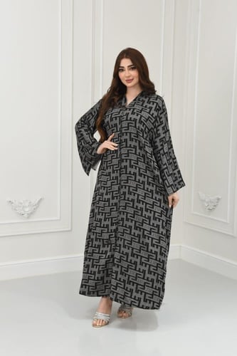 عباية جاكار أنيقة بتصميم عصري