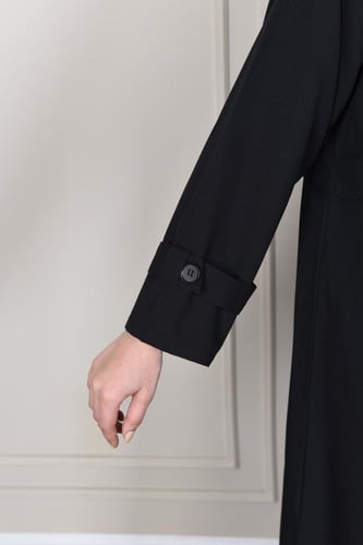 عباية كريب كاجوال بتصميم عصري