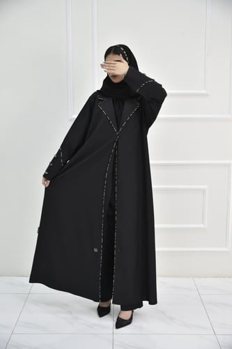 عباية كاجوال بياقة وأكمام بتحديد جبزور