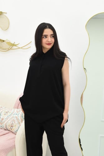 طقم تحت العباية قطعتين | بلوزة وبنطلون | بلون أسود