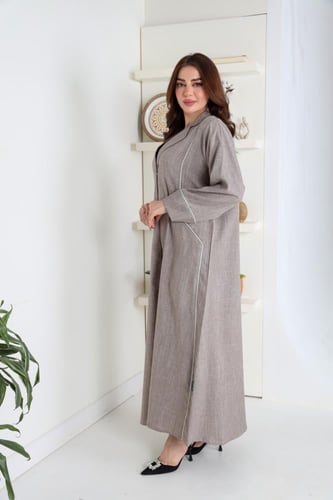 عباية ميلانش بيج مزينة بالأبيض