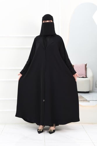 عباية كلوش ناعمة بأكمام كسرات مطرزة