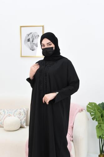 عباية بتطريز مذهل على الصدر والاكمام كيرف