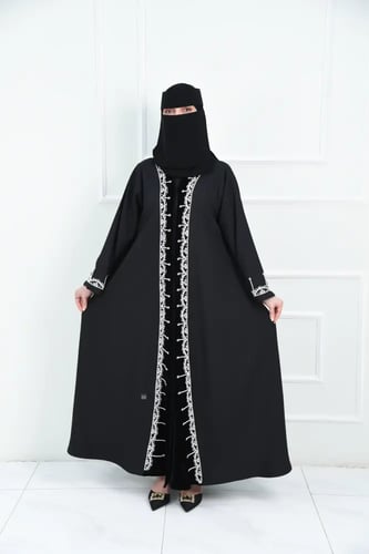 عباية مناسبات كريب فوها مع مخمل وتطريز شك ابيض